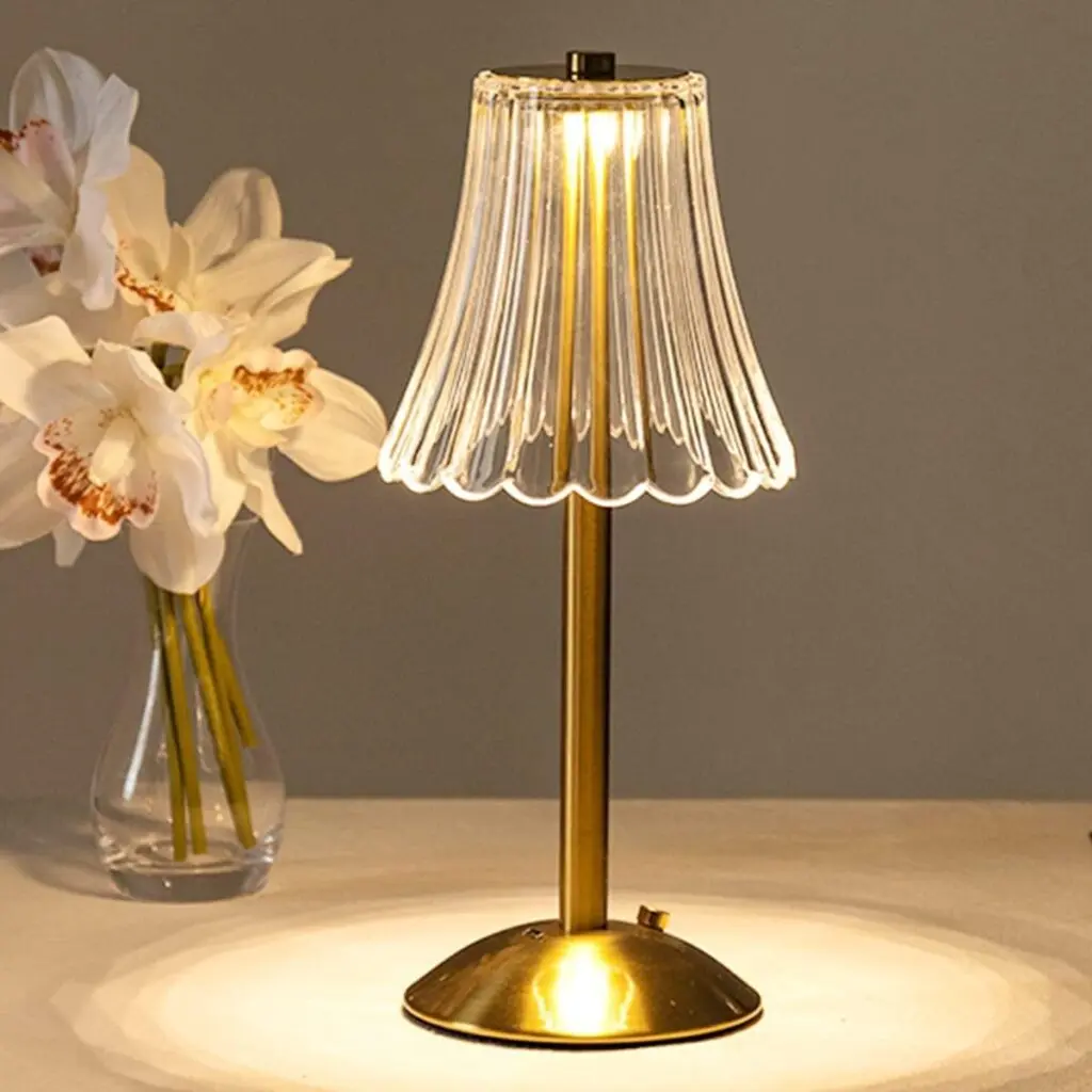 Como Escolher uma Luminária de Mesa? Veja dicas e os melhores modelos. 2 Luminária de Mesa
